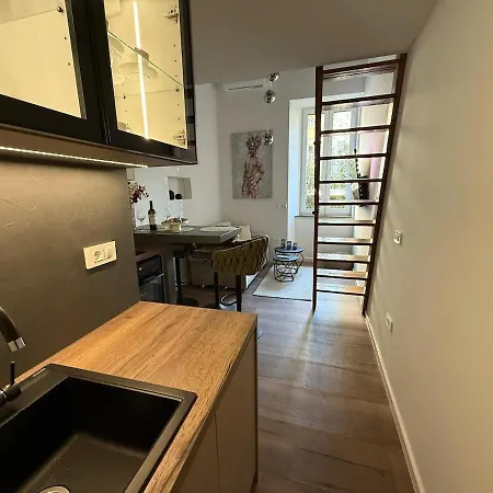 Apartamento Castanea, Lovran, Opatija Riviera