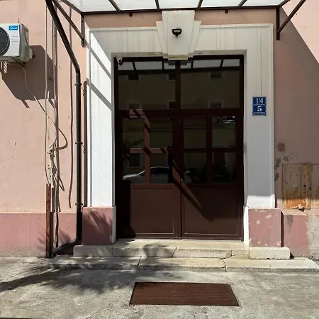 Daire Castanea, Lovran, Opatija Riviera Lovran